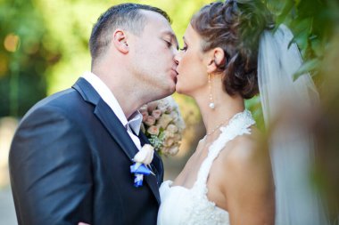 Düğün için. Gelin ve damat düğün günlerinde. Bir çift aşık.. 