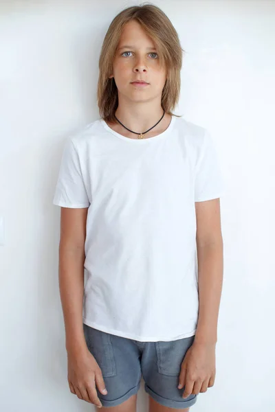 Child teenager boy. Portrait of a young man. — Stock Photo, Image