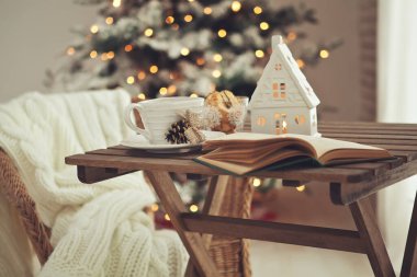 Noel evi dekorasyonu, güzel tatil dekorasyonu.. 