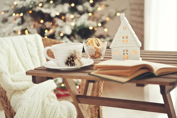 Christmas home decor, beautiful holiday decoration. — Stock Photo, Image