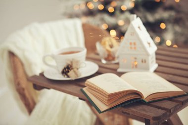 Noel evi dekorasyonu, güzel tatil dekorasyonu.. 