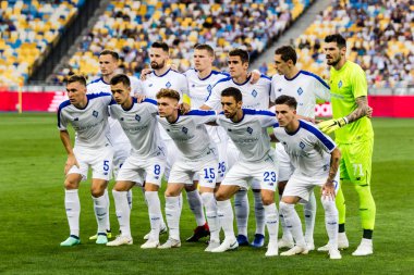 Kiev, Ukrayna - 14 Ağustos 2018 Fc Dinamo Kiev oyuncular takım fotoğraf sırasında Uefa Şampiyonlar Ligi maç Dinamo Kiev Slavia Prag Kiev, Ukrayna Milli Güvenlik Olimpiyat Stadyumu'nda.
