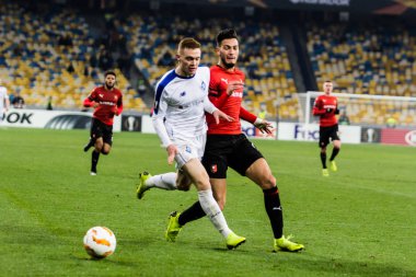 Kiev, Ukrayna 8 Kasım 2018: Oyuncular eylem sırasında Uefa Avrupa Ligi maç Dinamo Kiev Stade Rennais Kiev, Ukrayna Milli Güvenlik Olimpiyat Stadyumu'nda.