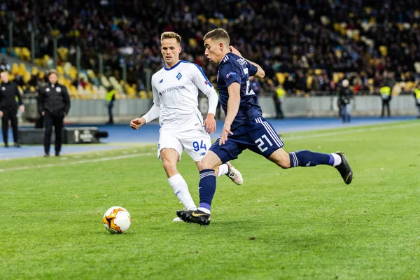 Kiev Ukraina Februari 2019 Tomasz Kedziora Dynamo Kiev Kämpar För — Stockfoto