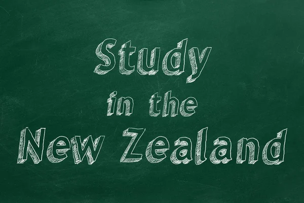 Χέρι Σχέδιο Μελέτη Στη Νέα Ζηλανδία Στον Πράσινο Πίνακα Κιμωλίας — Φωτογραφία Αρχείου
