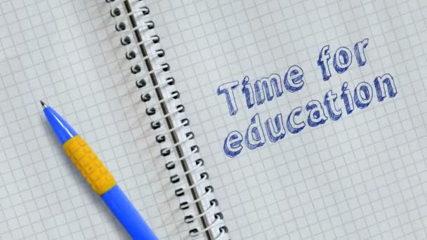 Tekst Tijd Voor Het Onderwijs Handgeschreven Het Blad Van Notebook — Stockvideo