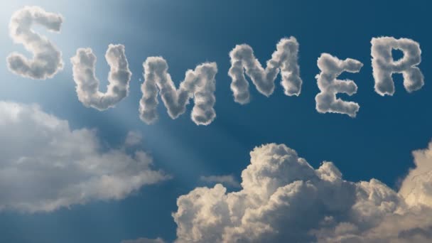 Καλοκαίρι Σύννεφο Κειμένου Στο Γαλάζιο Του Ουρανού — Αρχείο Βίντεο
