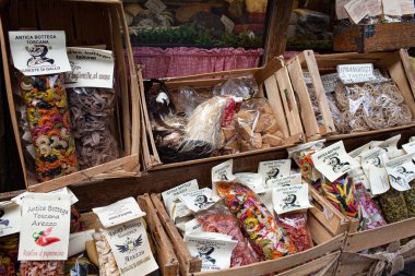 Toskana'dan Tipik Yerel Ürünler