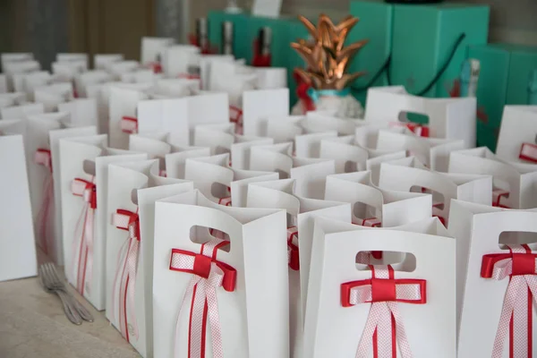 Beautiful Box Wedding Favors Table Wedding Guests — Stock Photo, Image