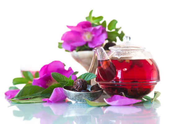 Herbata z dzikiej róży z miętą — Zdjęcie stockowe