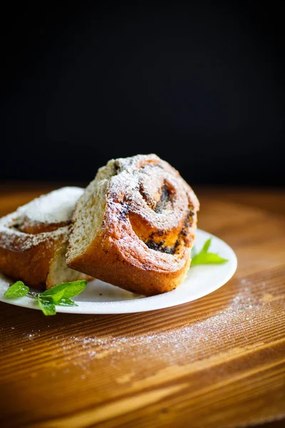 haşhaş tohumu ile tatlı buns