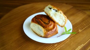 haşhaş tohumu ile tatlı buns