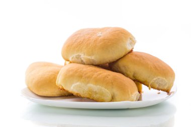 Beyaz arka plan üzerinde izole dolgulu Pies