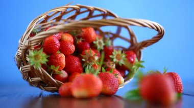 Olgun kırmızı organik çilek