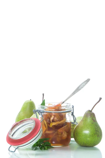 Söt Frukt Sylt Med Äpplen Och Päron Glasburk Vit Bakgrund — Stockfoto