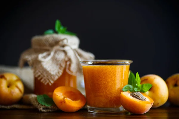 Fresh Sweet Organic Apricot Jam Wooden Table — Stock Photo, Image