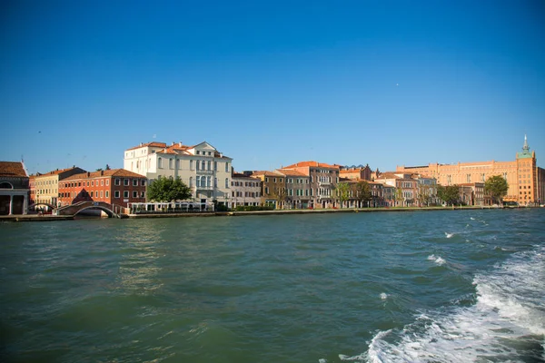 Velence Olaszország Szeptember 2018 Grand Csatorna Turisták Csónakjai Nyáron Velence — Stock Fotó