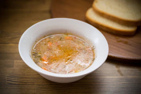 Sup Ramping Dengan Sayuran Dan Groats Dalam Piring Atas Meja — Stok Foto