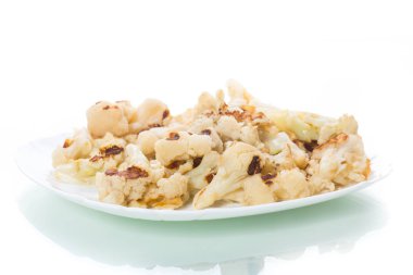 karnabahar, pişmiş ızgara tereyağı olmadan