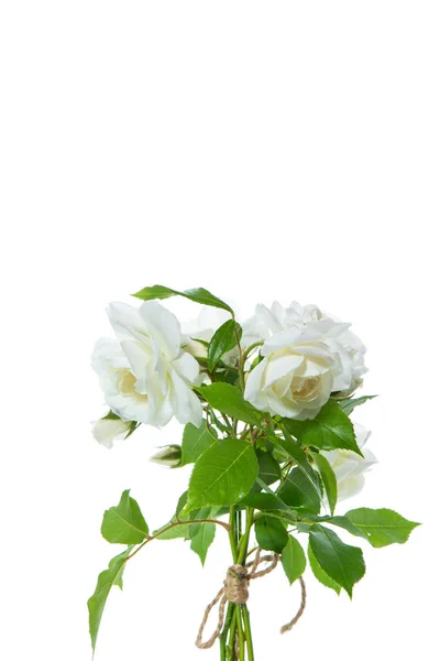 Buquê de belas rosas brancas isoladas em branco — Fotografia de Stock