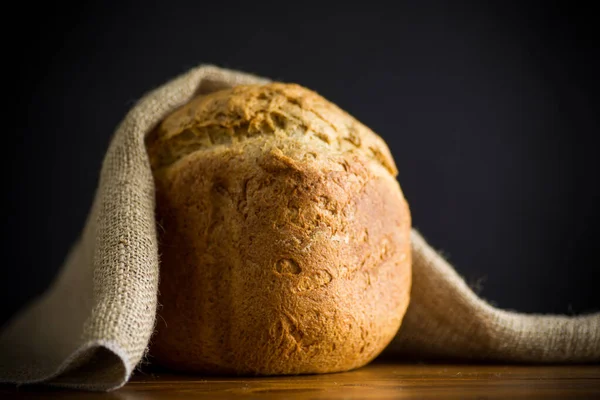 Baked Homemade Bread Bread Machine Black Background — Stock Photo, Image
