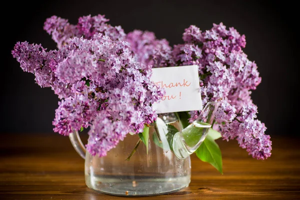 Strauß Schöner Frühlingsfliederblumen Auf Einem Holztisch — Stockfoto