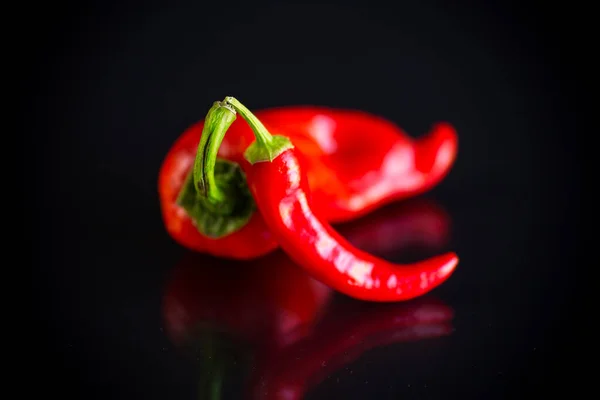 Two Hot Spicy Cayenne Peppers Isolated Black Background — Stock Photo, Image