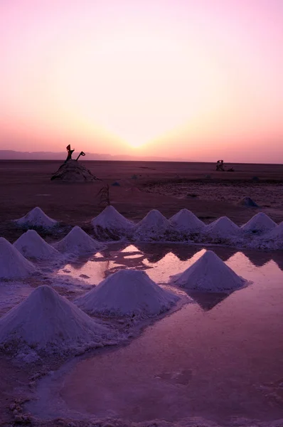 Alba Magica Sulla Superficie Lago Salato Nel Grande Sahara Colorazione — Foto Stock