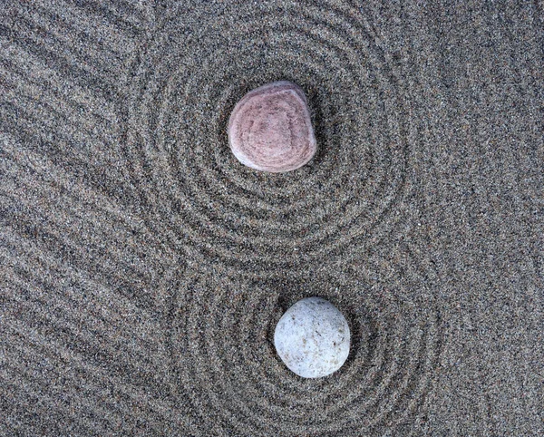 Zen Složení Zahrada Kamenů Uklidňující Vzory Písku — Stock fotografie