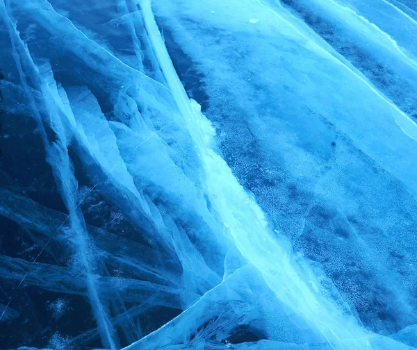 Raios Solares São Refratados Pelo Gelo Transparente Lago Baikal Rachaduras — Fotografia de Stock