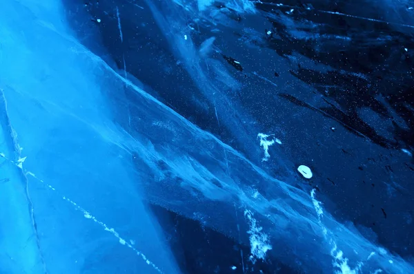 Nap Sugarai Megtörik Átlátszó Jég Bajkál Repedések Különböző Mélységben Hozzon — Stock Fotó