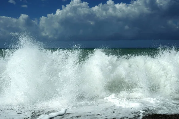 Vista Mar Con Olas Chapoteantes — Foto de Stock