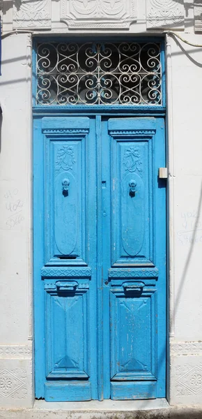 Tradicional Mediterrâneo Azul Porta Madeira — Fotografia de Stock