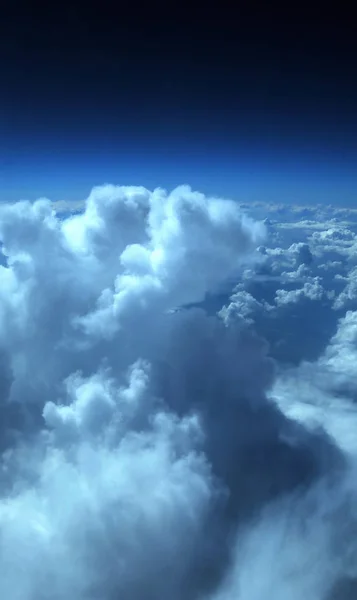 Hermosa Vista Nubes Blancas —  Fotos de Stock
