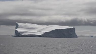 Buzdağları güzel görünümü