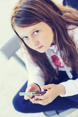 sevimli genç kız portresi 