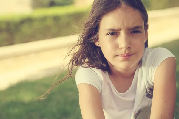 Nahaufnahme Porträt Eines Jährigen Mädchens Freien — Stockfoto