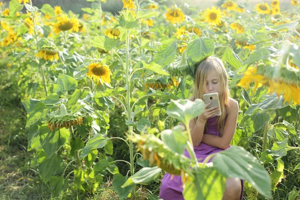 Portrait Cute Sad Girl Sunflowers Field — Stock Photo, Image