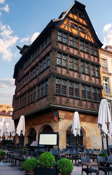 Дом Каммерцелля в Страсбурге — стоковое фото