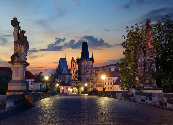 Lichter auf der Karlsbrücke — Stockfoto