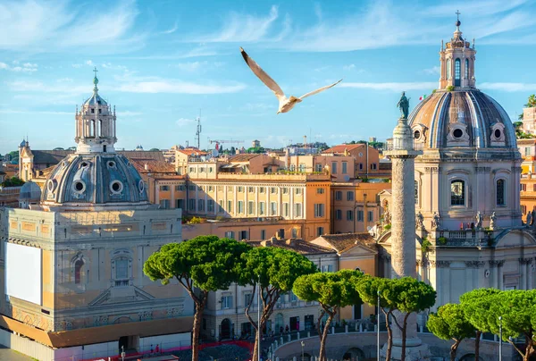 Trajan column in Rome — Stock Photo, Image