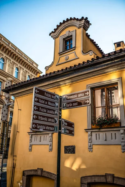 Prag'ın sokağı — Stok fotoğraf