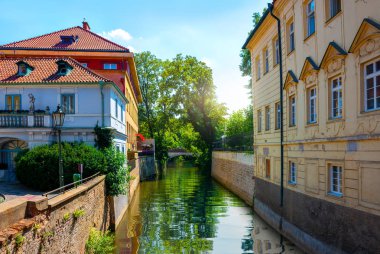 Prag'da channal üzerinde görünüm