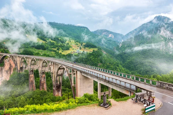 Puente de Dzhurdzhevich Montenegro — Foto de Stock