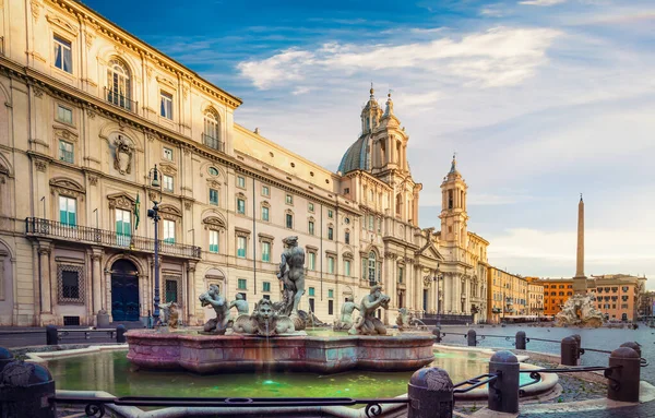 Piazza Navona in the morning — Stock Photo, Image