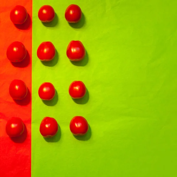 Renkli Arka Planda Olgun Domatesler Taze Sağlıklı Sebzeler Stok Fotoğraf
