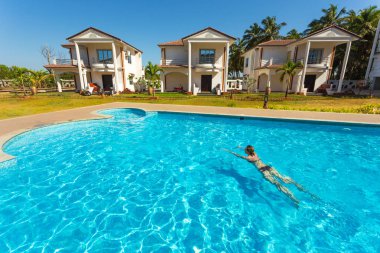 Goa, Mart, 10, 2017. Batı Hindistan Hint Okyanusu kıyısında turistler için evler