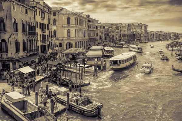 Венеция Италия Июня Вид Гранд Канал Моста Риальто — стоковое фото