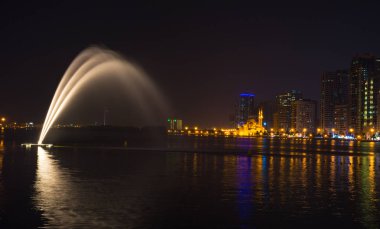 müzikal fıskiye gösterisi