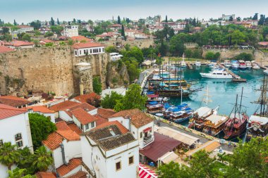 Antalya'nın eski şehir antik liman
